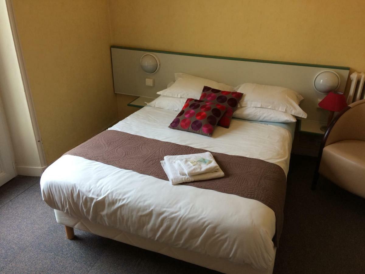 Hotel Le Danicheff Pornichet Esterno foto